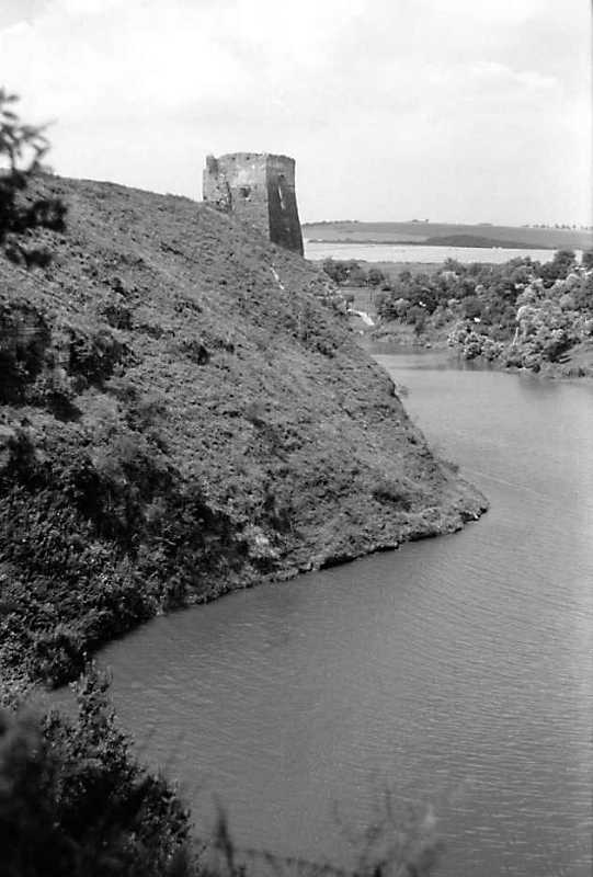 Башта над урвищем