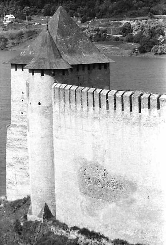 Комендантська та північна башти