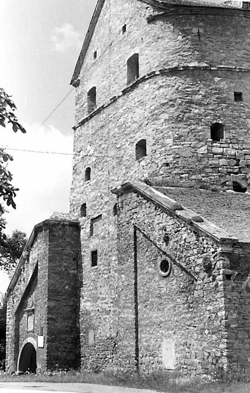 1991 р. Південний фасад. Вигляд з…