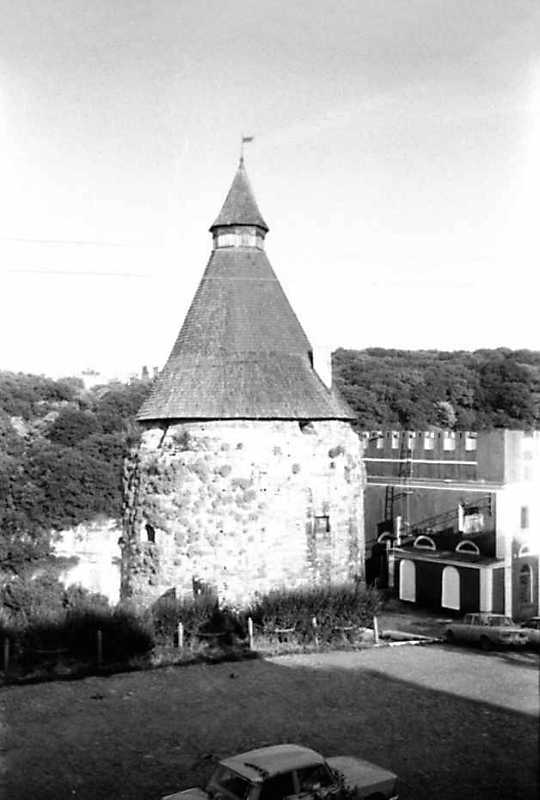 1991 р. Гончарська башта. Вигляд з…