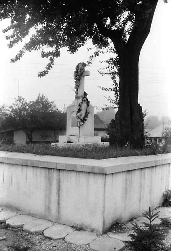 Хрест на пам’ять про знесення панщини…