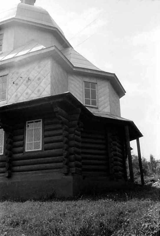 1991 р. Вівтар. Вигляд з південного…