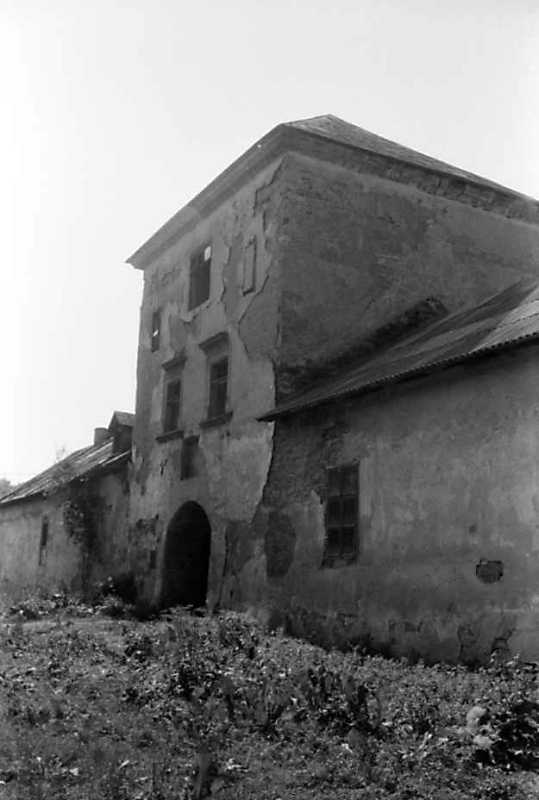 1991 р. Надбрамна башта. Вигляд з…