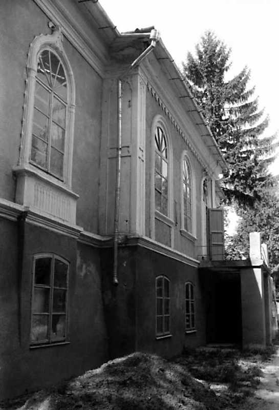 1991 р. Бічний фасад. Вигляд з…