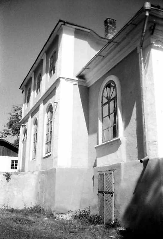 1991 р. Бічний фасад. Вигляд з…