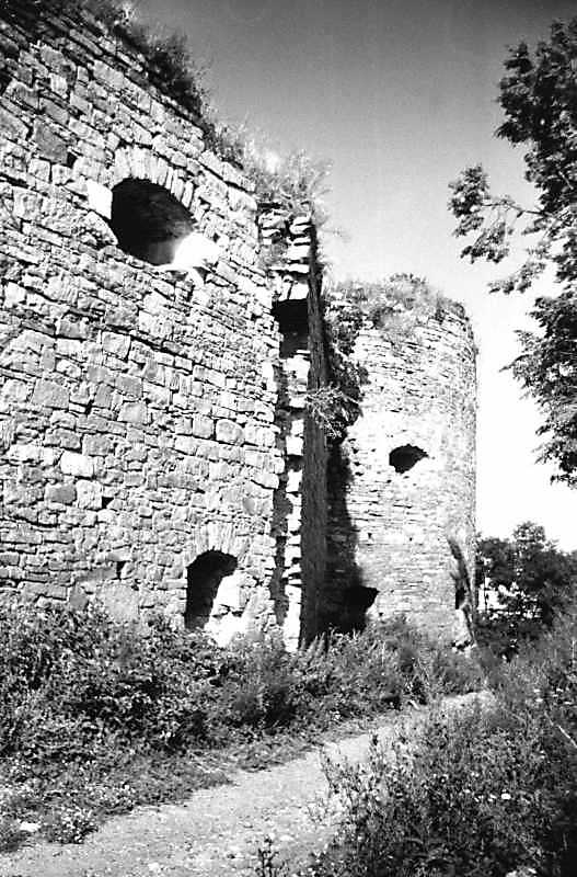 1991 р. Куртини 6, 5 і башта 4. Вигляд…