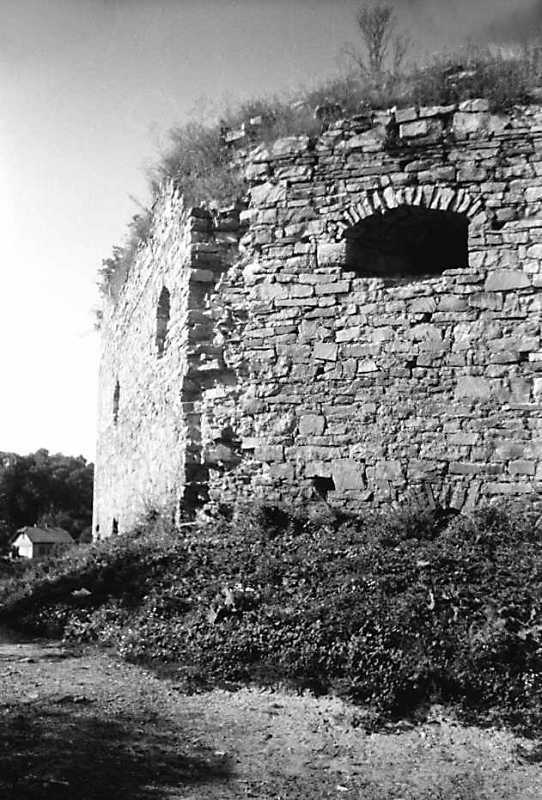 1991 р. Куртини 7 та 6. Вигляд з півдня