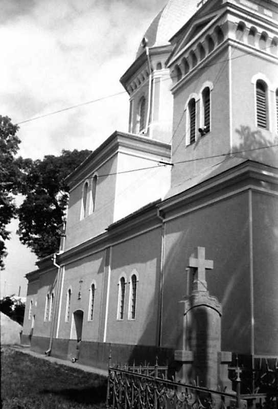 1991 р. Бічний фасад. Вигляд з позиції…