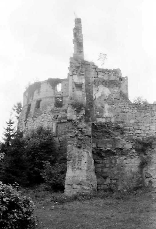 1988 р. Башта 9 і прясло 10. Вигляд зі…