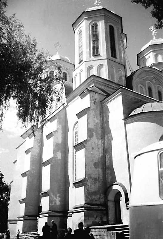 1991 р. Південний фасад. Вигляд з…