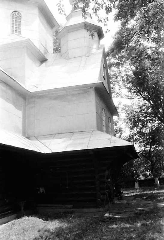 1992 р. Південний фасад у ракурсі.…