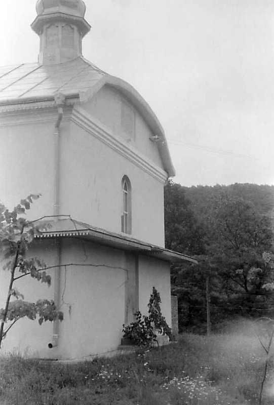 1992 р. Західний фасад. Вигляд з…