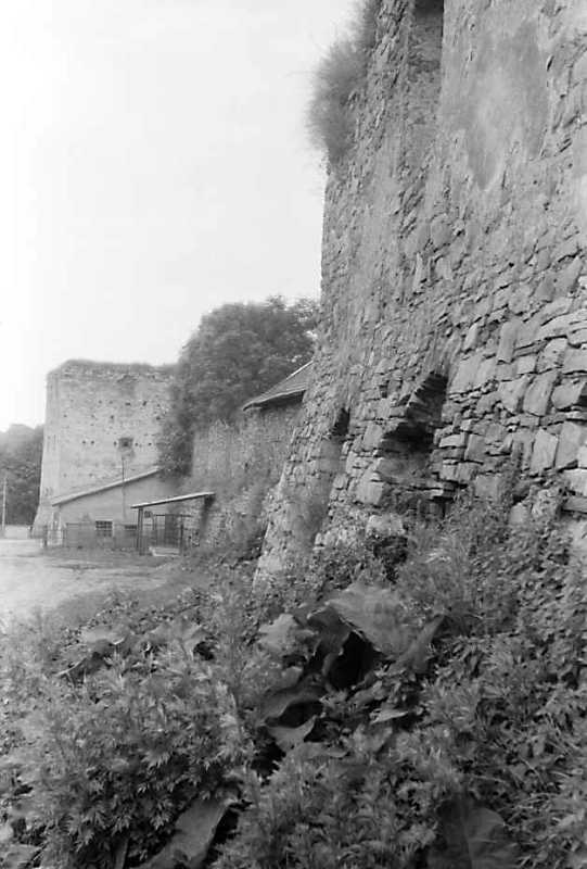 1992 р. Південна башта 7 і фрагмент…