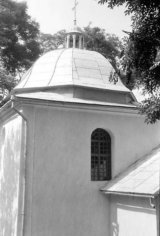 1992 р. Вівтар. Вигляд з півночі