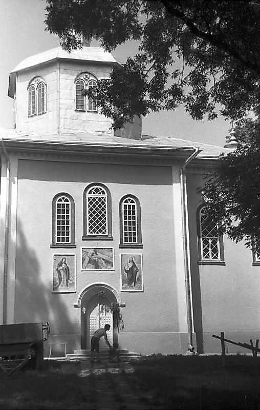 1992 р. Нава. Вигляд з півдня