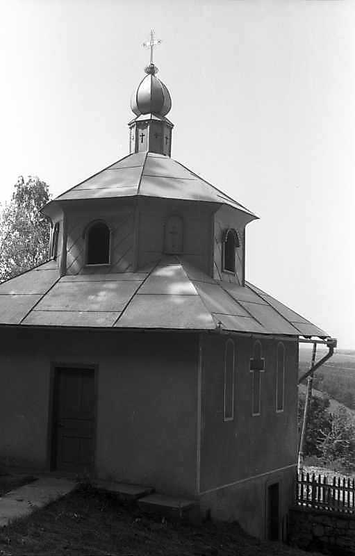 1992 р. Дзвіниця. Вигляд з північного…