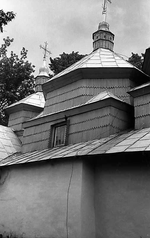 1992 р. Вівтар і нава. Вигляд з…