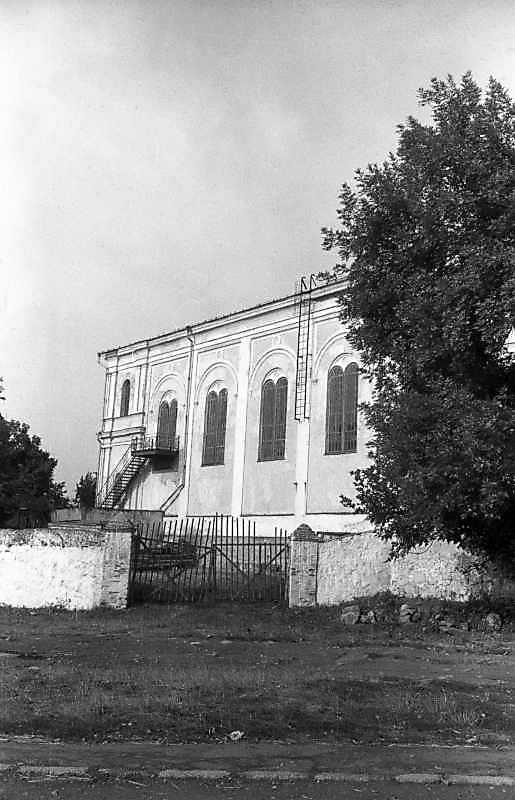 1992 р. Бічний фасад. Вигляд з позиції…