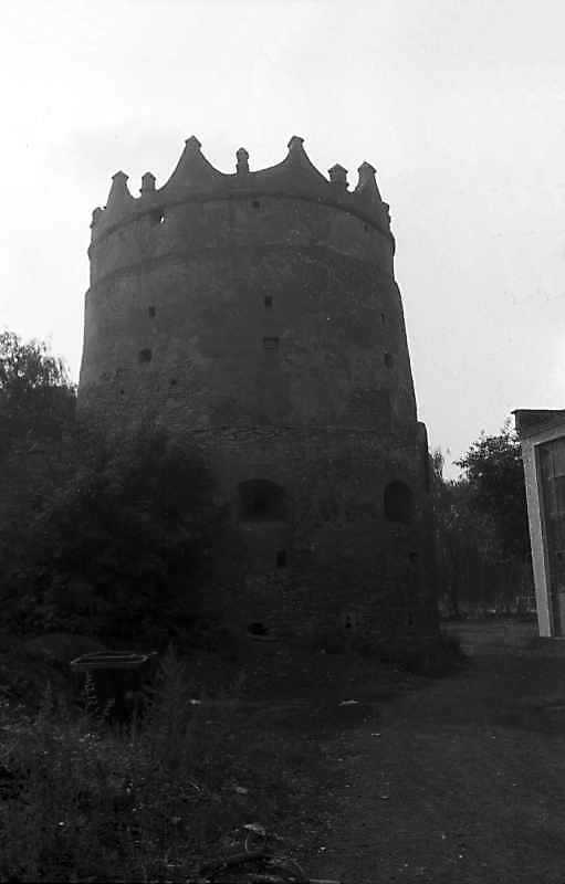 1992 р. Північно-східна башта. Вигляд…