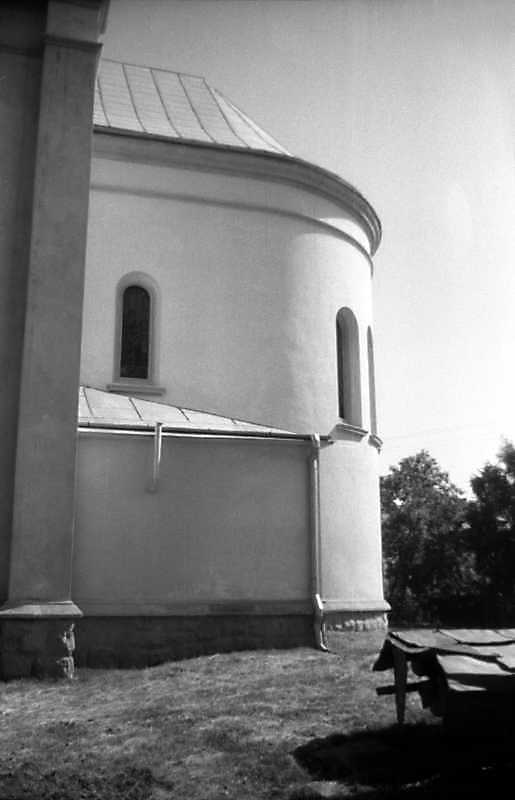 1993 р. Вівтар. Вигляд з півдня