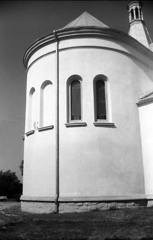 1993 р. Вівтар. Вигляд з північного…