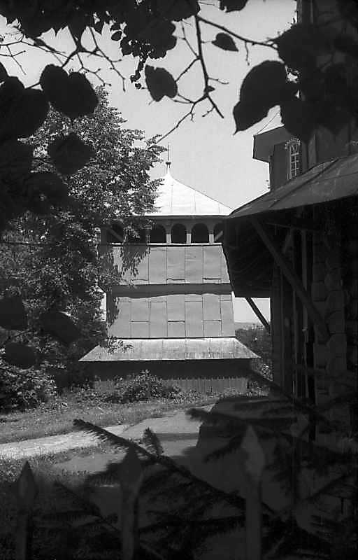 1993 р. Дзвіниця. Вигляд з позиції С2