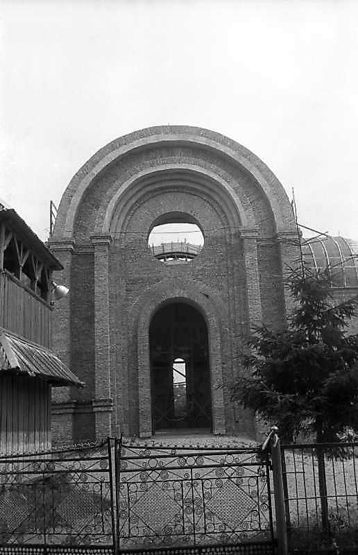 1993 р. Вигляд із заходу