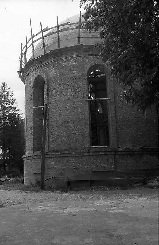 1993 р. Бічна конха