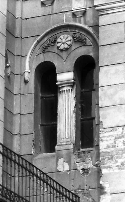 Вікно-біфорій