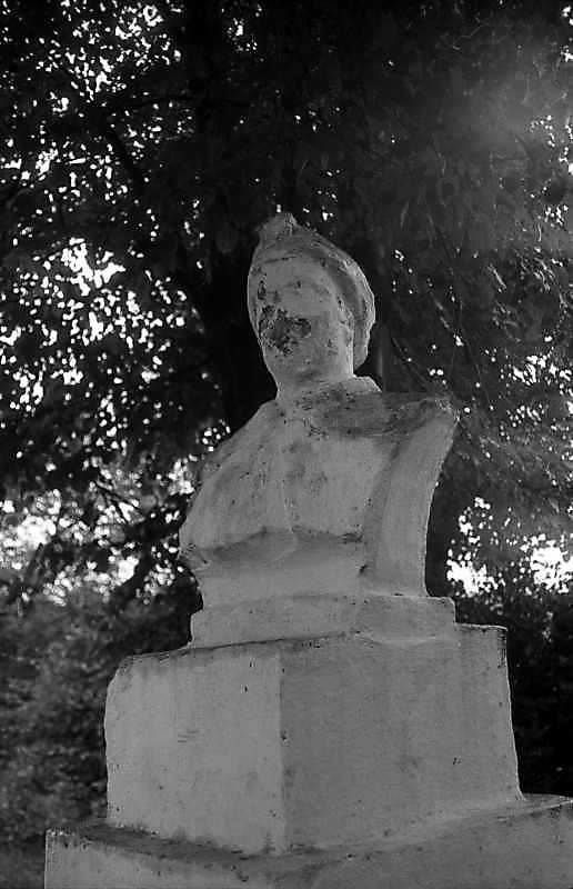 1993 р. Вигляд у 3 / 4