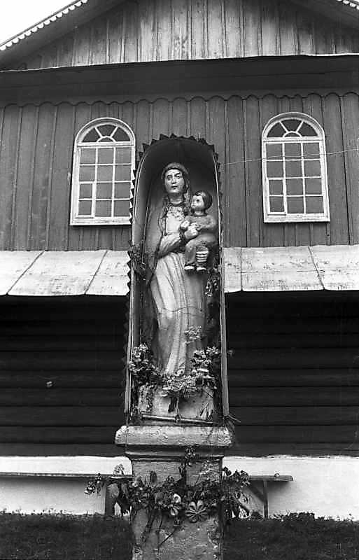 1993 р. Скульптура богородиці з немовлям