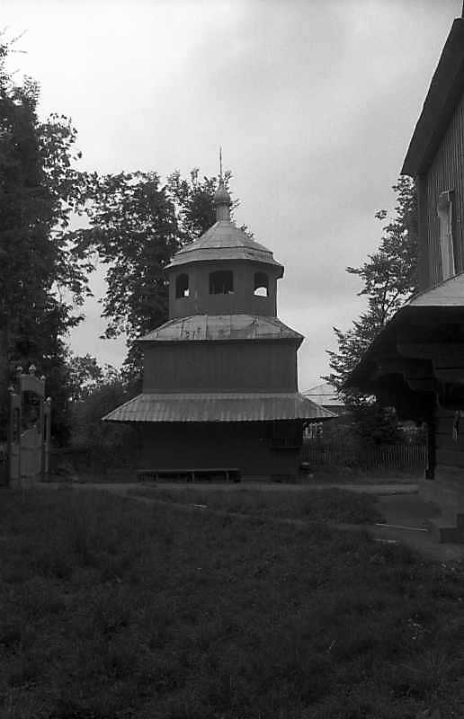 1993 р. Дзвіниця. Вигляд з півночі