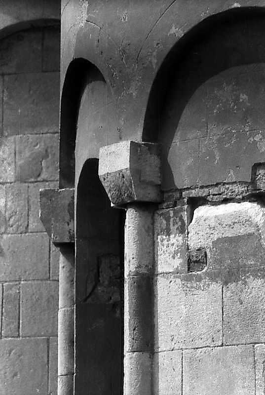 Аркатура північної апсиди