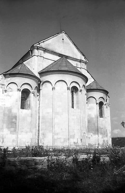 1993 р. Апсиди. Вигляд з південного…