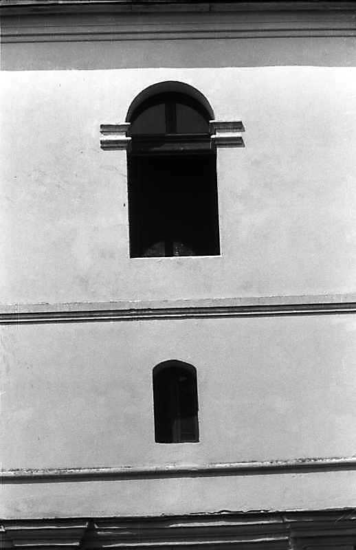 Вікна 2-го ярусу