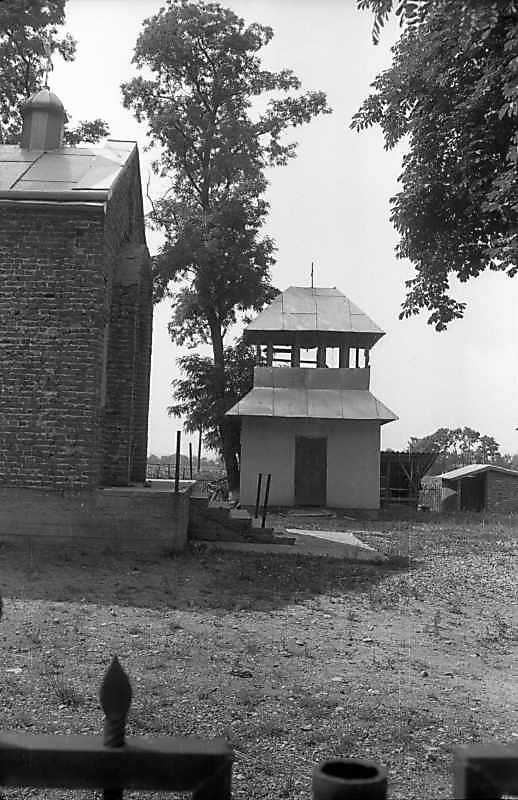 1993 р. Дзвіниця. Вигляд з півночі