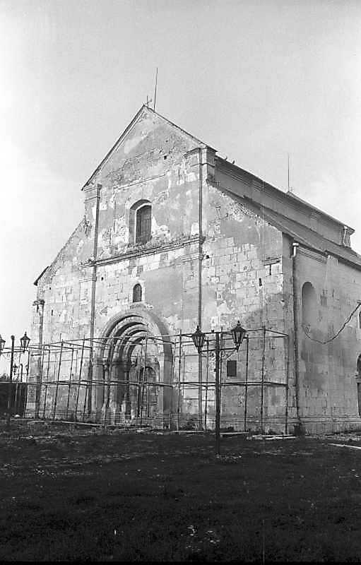 1993 р. Західний фасад. Вигляд з…