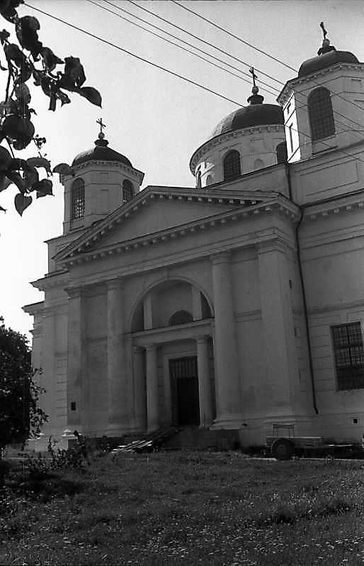 Бічний фасад