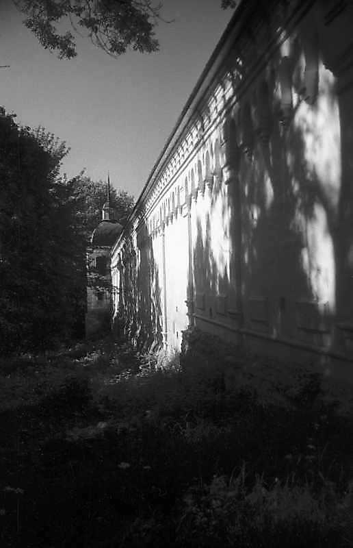 1993 р. Західна башта і…