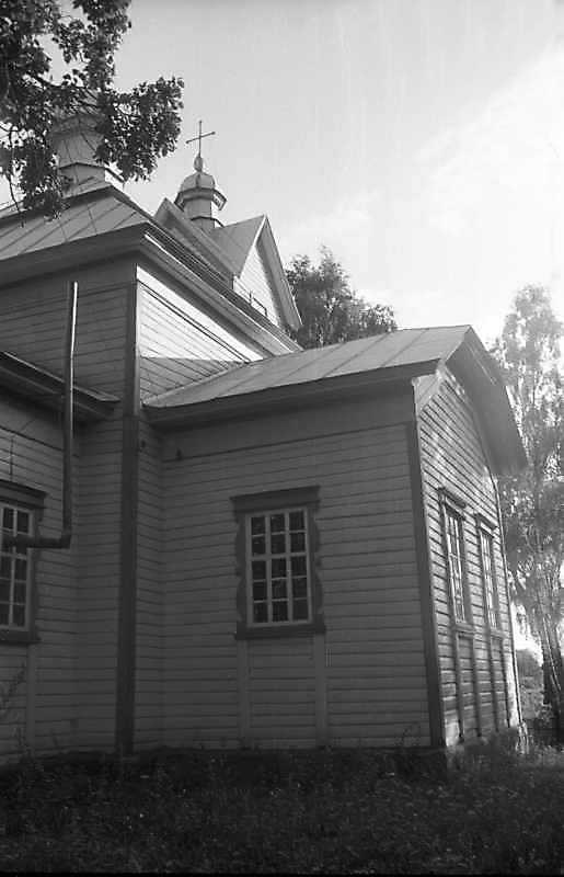 Бічний фасад