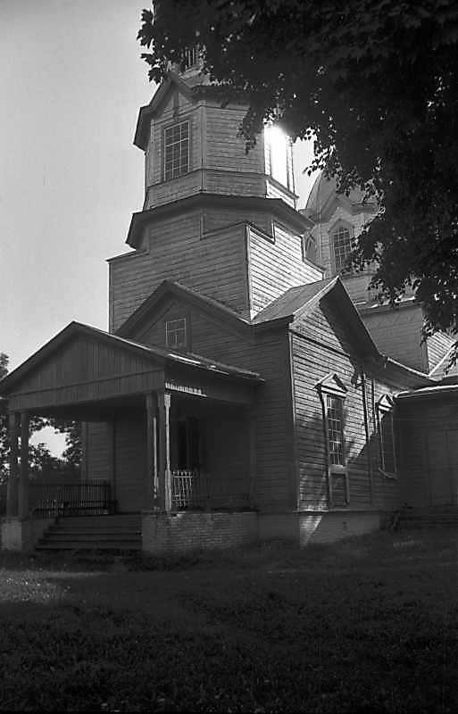 1993 р. Дзвіниця. Вигляд з південного…