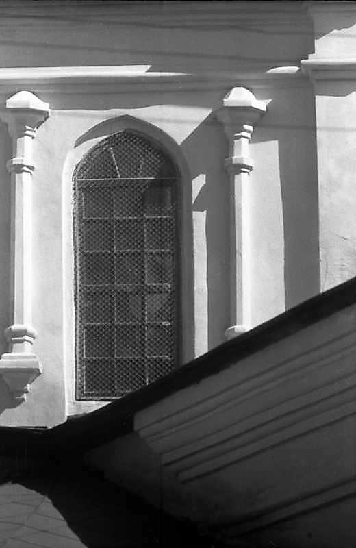 Нижнє вікно південно-західної грані…