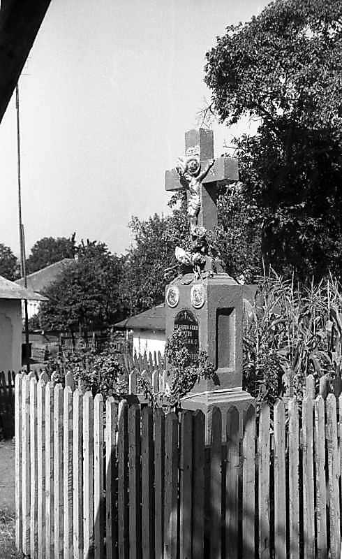 Придорожний хрест 1927 р.