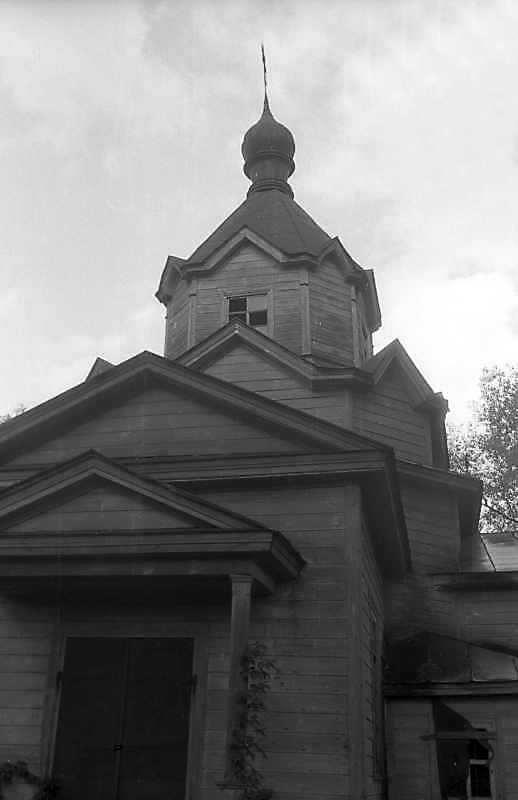 1994 р. Дзвіниця. Вигляд із заходу