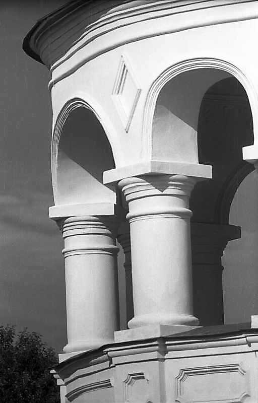 Колони ґанку