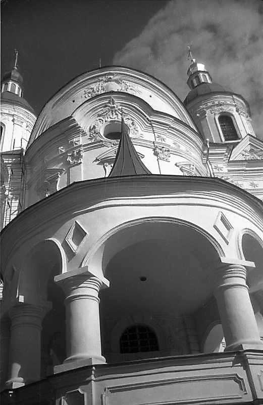 1994 р. Верхня частина в ракурсі.…