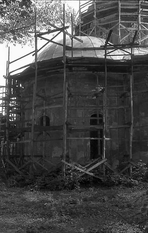 1994 р. Вівтар. Вигляд з північного…