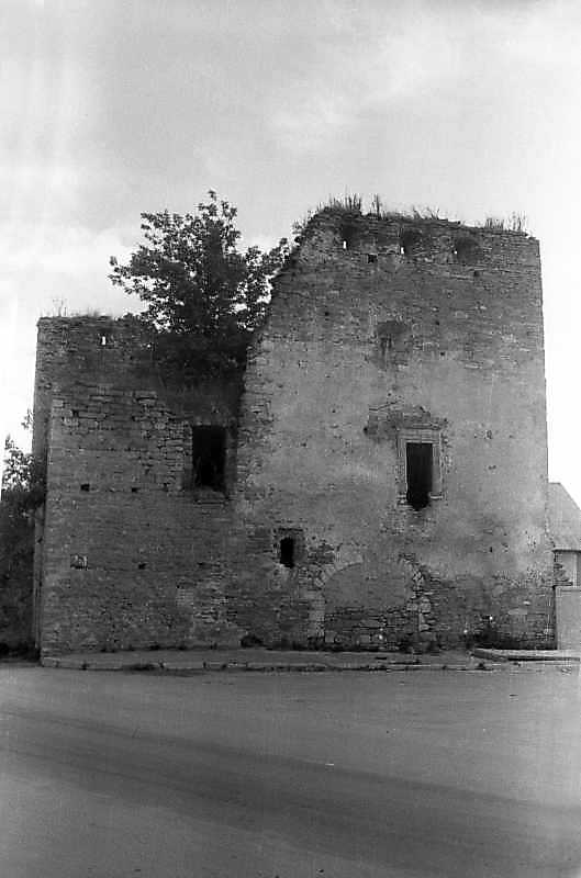 1995 р. Бічний фасад