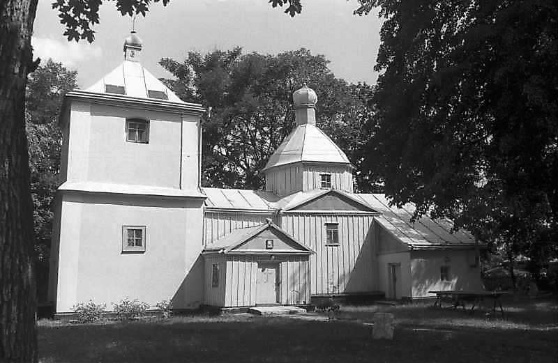 Дерев’яна церква Успіння 1765 р. [Слободян В. Каталог існуючих дерев'яних… Церква Успіння