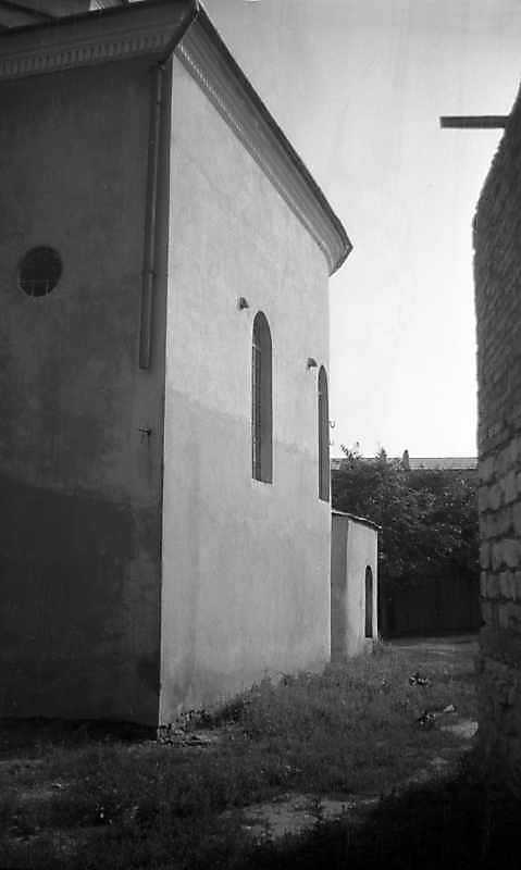 1996 р. Бічний фасад.. Вигляд з…